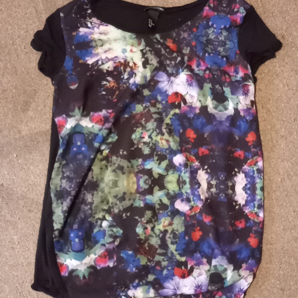 Mama by h&m size m woman's dress shirt